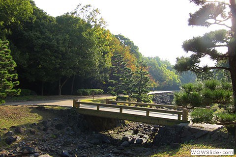 yamadaike park bridge