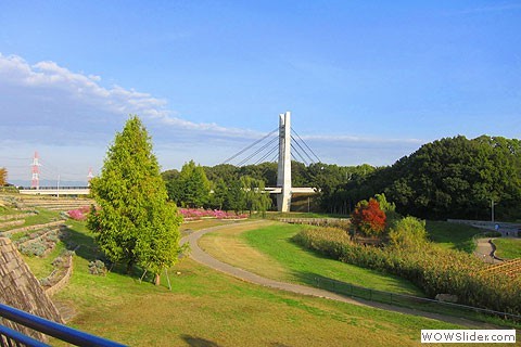 yamadaike bridge in distance